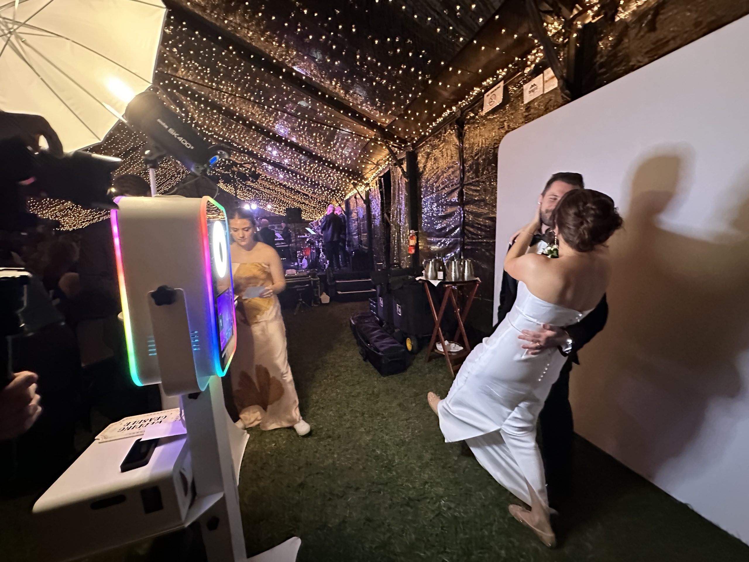 Luxe Booth Photo Booth Rentals (29)